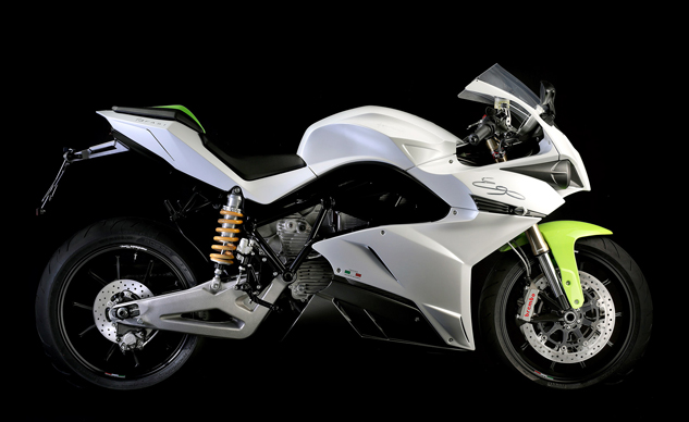 LiviaCevolini's tweet photo. We've come a long way since we first released the Energica Ego back in 2014 ⚡
#EnergicaEgo #Energica #MyElectric 

https://t.co/ywrx7eGLi8 https://t.co/tc9IdTxncP