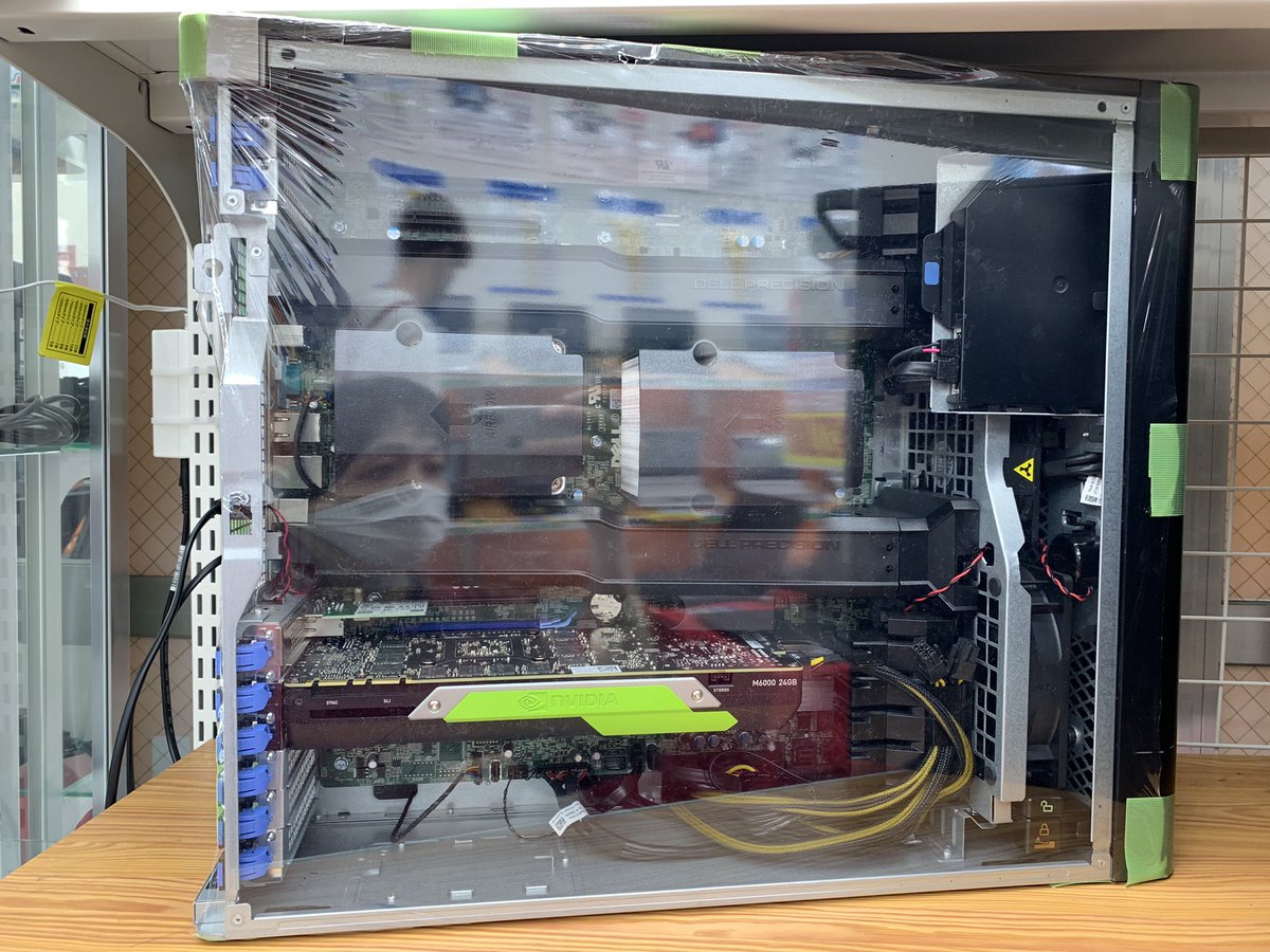 PCcomfullAKB4's tweet photo. 【今週末までの緊急特価!】
20コア40スレッドにQuadroM6000(24GB)搭載の強力ワークステーションを大特価!メモリも64GBのレジスタード♪こっそりNICも搭載❤️
企業さんや完全プロ仕様。映像やVR、3D制作等なんでもこい!!
今週限定7/10(日)までの1台^ ^
#Quadro #M6000 #VR #CAD #映像 #制作 #開発 https://t.co/b5pOKIkE0e