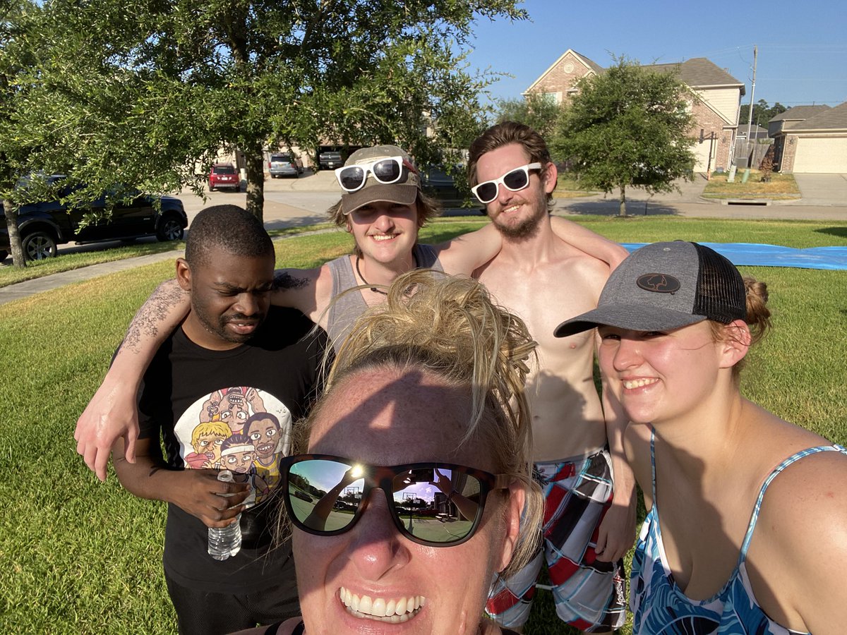 RegularDudes's tweet photo. Happy two years of marriage to my wife Courtney and a happy Fourth of July to everyone! https://t.co/djl0mDmvpA