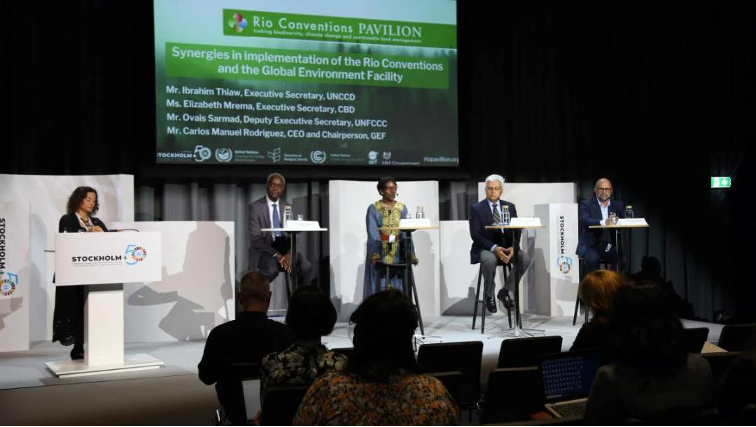 ORU_fr's tweet photo. 🔊Les 2 et 3 juin, l'Assemblée des Régions et Districts de Côte d'Ivoire #ARDCI a participé à la Conférence Internationale convoquée par l'#ONU @UN "@StockholmPlus50: Une planète saine pour la prospérité de toutes et de tous - Notre responsabilité, notre chance".
🌱🗺️🌊🌼 https://t.co/SvnLD6Idto