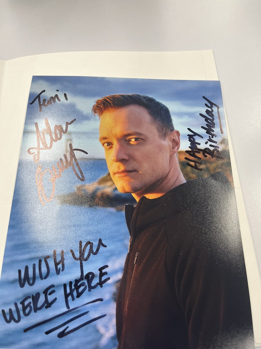 lilmomz's tweet photo. Fangirling big time. My heart is deeply moved by this. Thank you so much @AdamJBerry Wished I was there too๐ You truly are a beautiful soul. Itโs one of the many reasons you are one of my most fave para-investigators. #KindredSpirits #AdamRocks #BeautifulSoul https://t.co/VlmXEl28r0