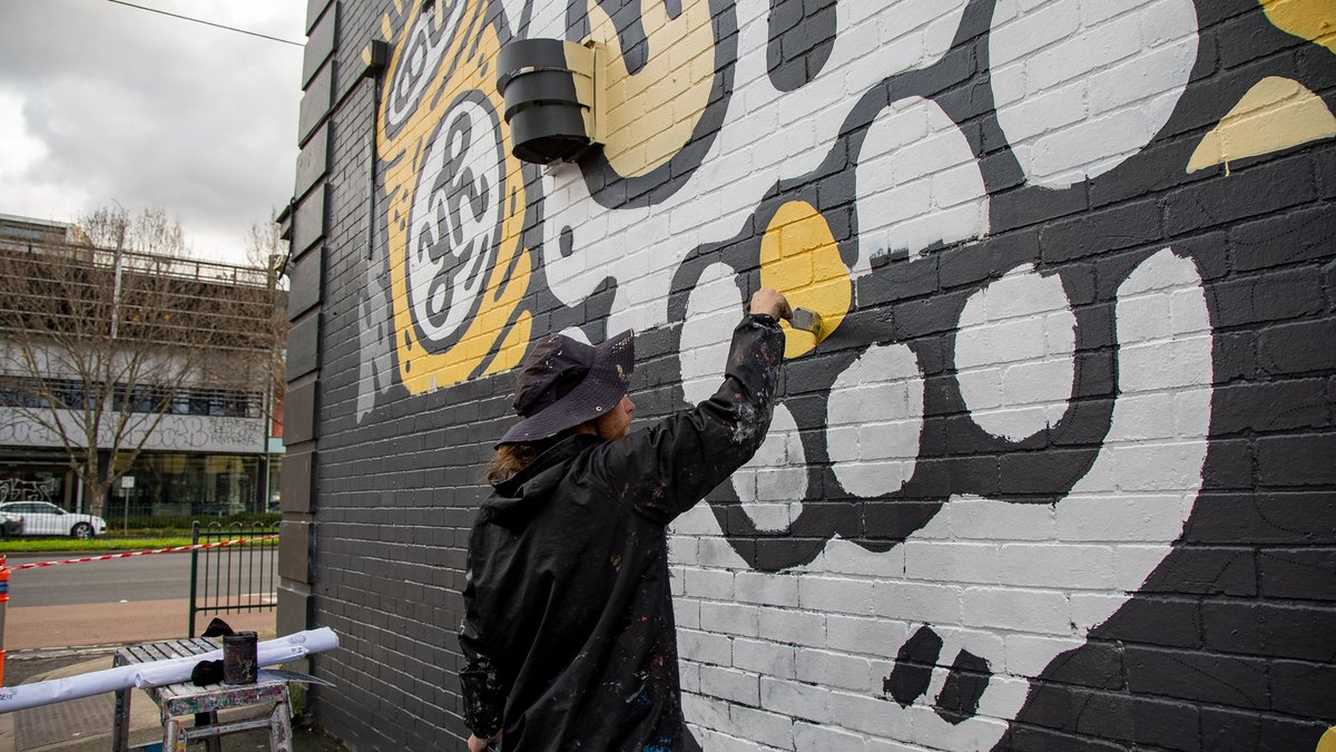 Apparition Media tweet media