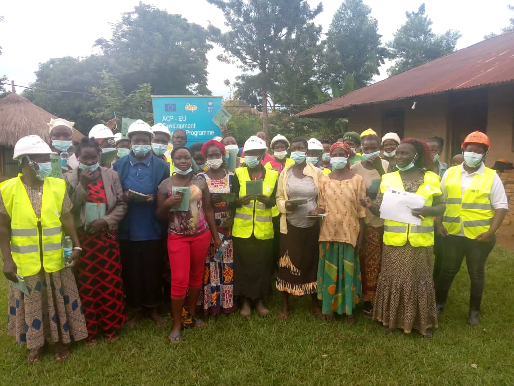 RhamzInternati1's tweet photo. Value Chain Optimisation Training for Women Led and Owned SMEs and Artisanal Miners in #DevelopmentMinerals in Uganda. Happening in Northern and Eastern regions. Last Week we covered Tororo,Lira, and Alebtong. Will update you for this week. Made possible by #DevelopmentMin Prog. https://t.co/2MBKO3wvXk