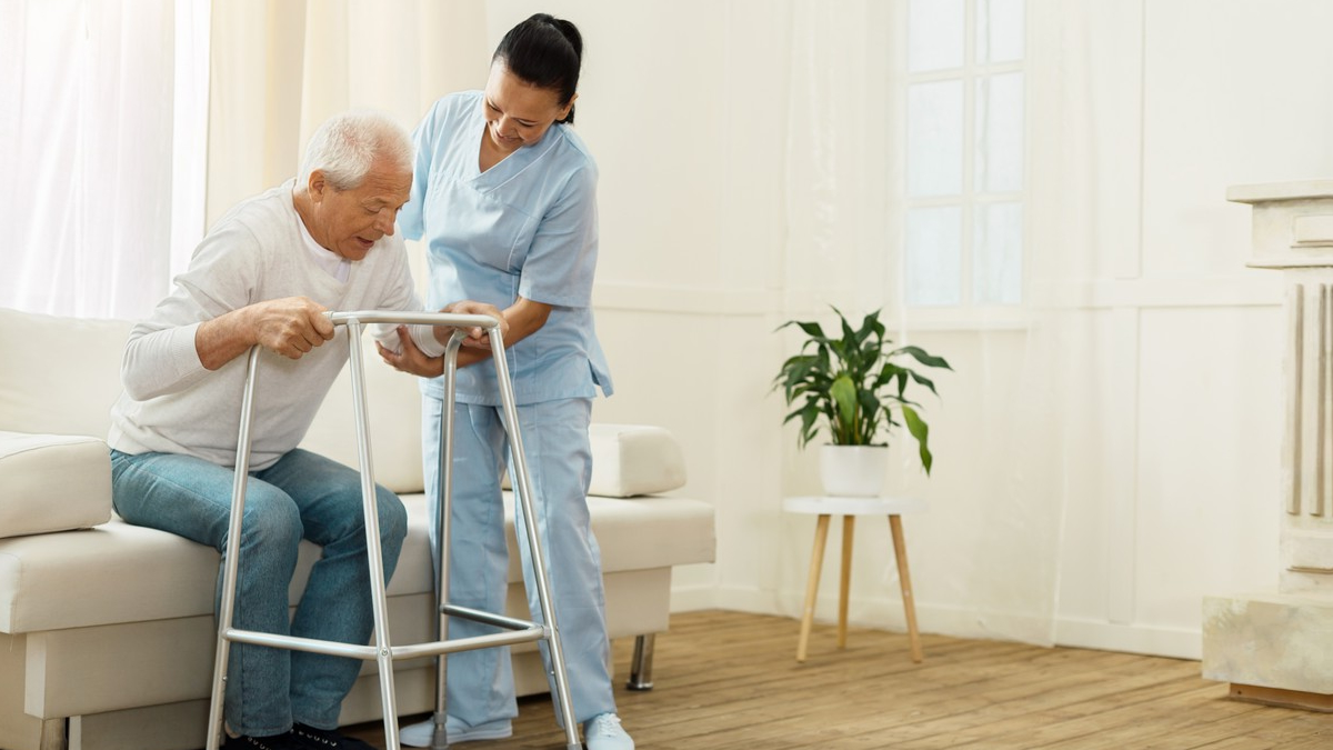 lovingexprhc's tweet image. Personalized Mobility Assistance

If you have a loved one with mobility assistance needs, we have caregivers who are specially trained to provide such assistance.

Read more: facebook.com/10274434485620…

#MobilityAssistance #LovingExpressionsHomeCare