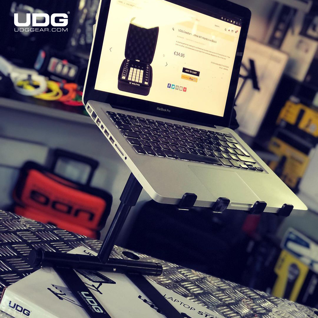 udggearcom's tweet photo. UDG Ultimate Height Adjustable Laptop Stand Black
#UDG #UDGGEAR #Deejay #Producer #DJLIFE #UDGonTheRoad #DJonTour #djstand #laptopstand #macbook #apple #imac #pioneerdj #serato #rekordbox #traktordj https://t.co/qMGuHmvCiv