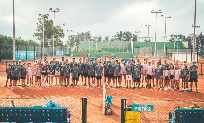 El Espíritu Elianers conquista el CD Saladar con su Campamento de Verano

industriadeltenis.com/el-espiritu-el…