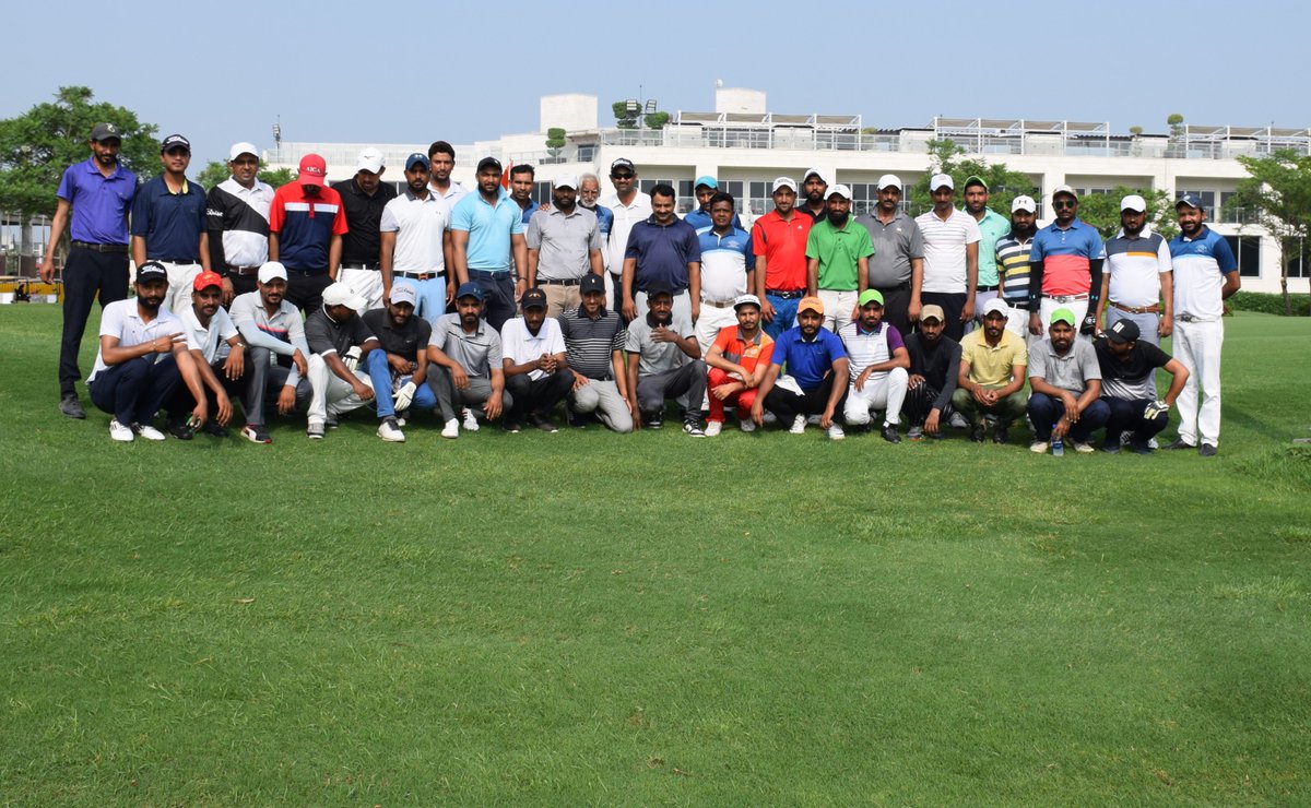 defence_raya's tweet photo. Defence Raya Caddies Golf Match and prize distribution ceremony at Level One that took place 4th July 2022.
#Caddies #golf #golfandcountryclub #5starfacilities #stateoftheart #drgcc #membership #amazing #pakistan #golf #champions #clubhouse #golfer #coo #corporate #dha https://t.co/Nq3xdT0TyT