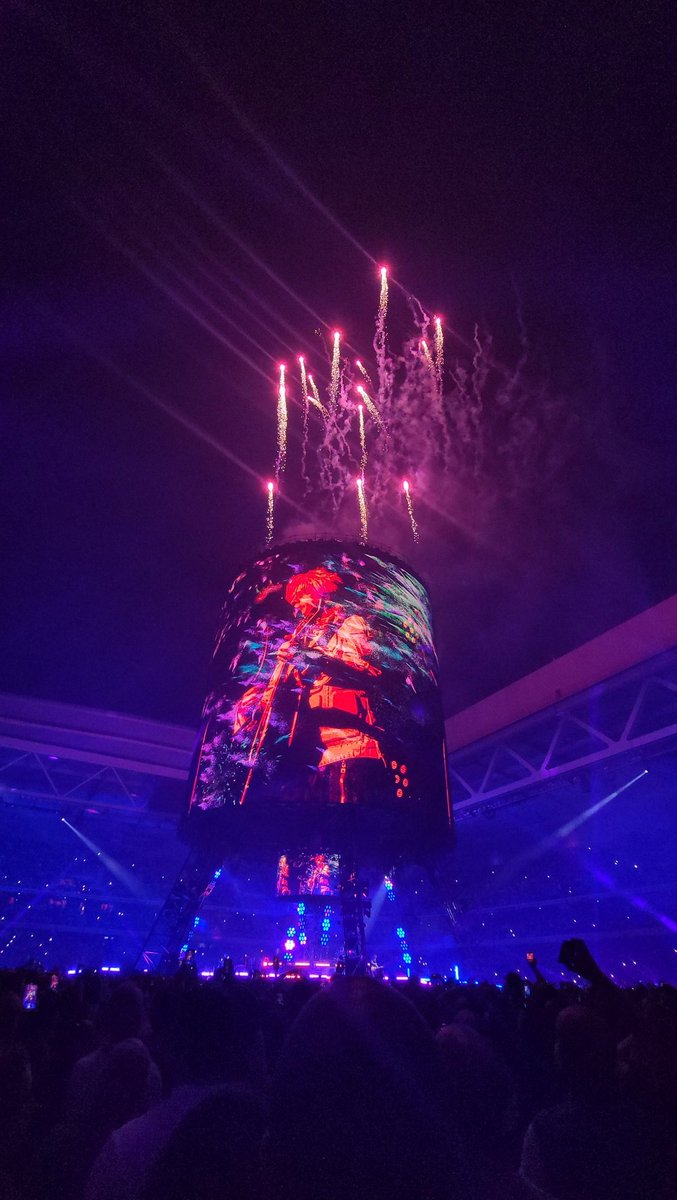 StacyDesire's tweet photo. @indochinetwitt Lille 2 ❤😍 https://t.co/ni9HqP0mFZ