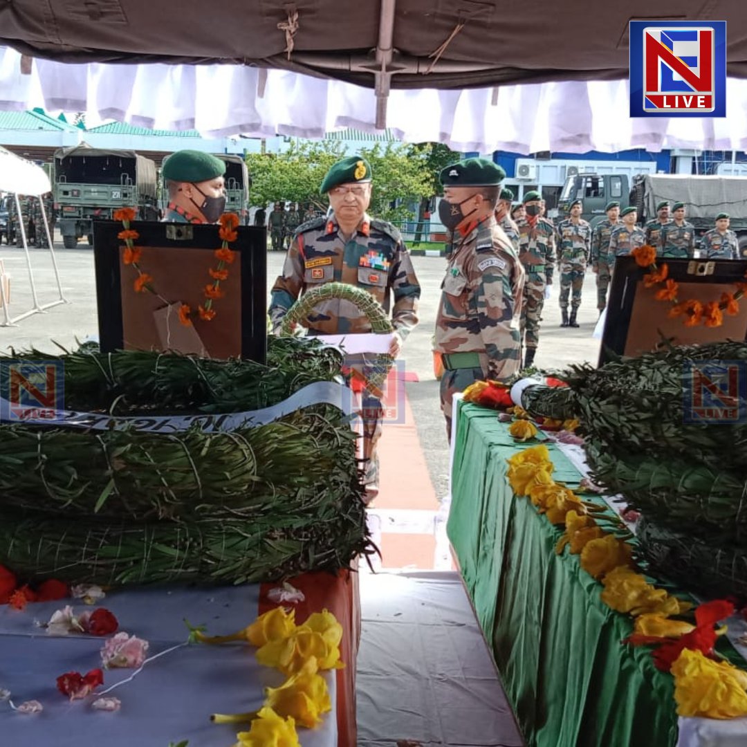 NELiveTV's tweet photo. #Northeastlive | A wreath laying ceremony was held on Tuesday at Imphal airport paying tributes to one JCO and Soldier of 107 Territorial Army who died in the unfortunate Tupul massive landslide.
#tupul #noneylandslide #manipur #northeastlive #northeast https://t.co/ahHs4a7Ljq