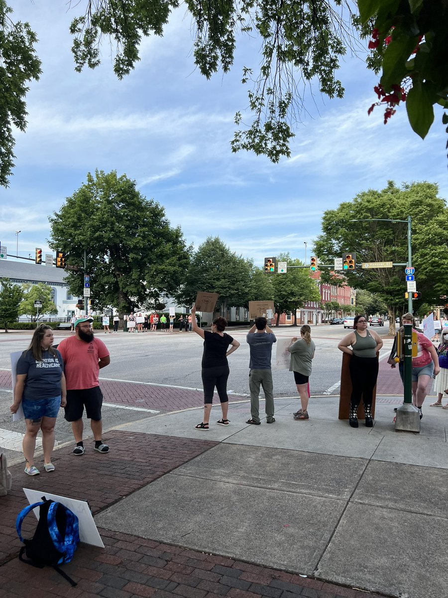 CV Rising tweet media