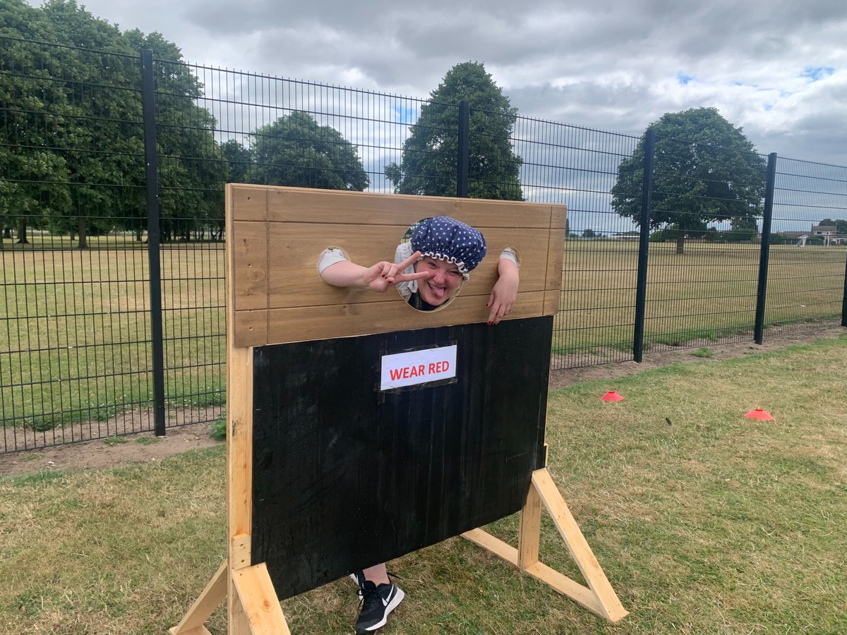 NewarkAcademyUK's tweet photo. Well done to our Year 9 boys for raising awareness for the Anti Knife Campaign! The boys devised several whole school events such as a non-uniform day, a penalty shootout game and the very popular soak a teacher to raise funds for essential bleed kits! #workhardbekind https://t.co/UIa3uqd9JY