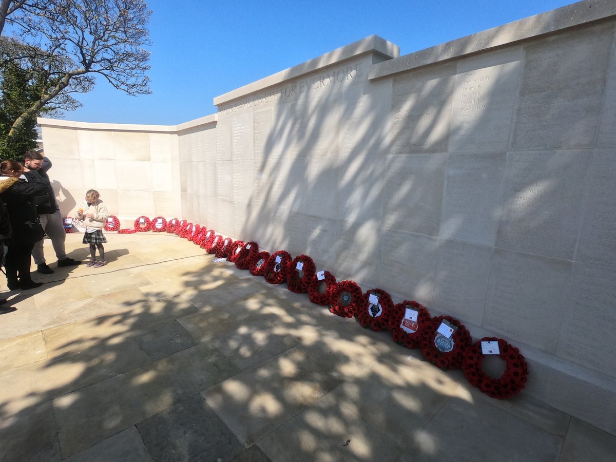 AS_Restoration_'s tweet photo. Isle of Sheppey War memorial which had its grade revealing in April. A total of 988 names of service personnel who give the ultimate sacrifice. Hand fixed by our team  @AlbionStone @AS_Restoration_ https://t.co/6SUx1iRiri
