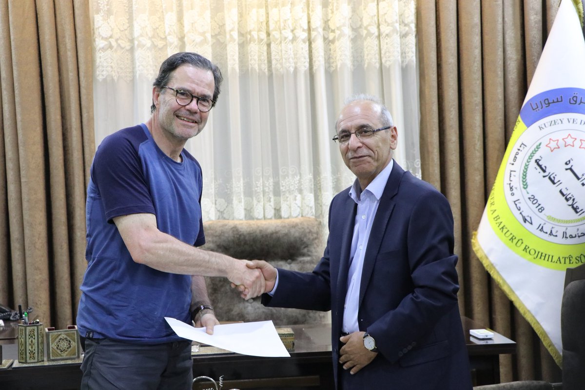 Dr Abdulkarim Omar (@abdulkarimomar1) on Twitter photo Yesterday, Sunday 03 July, the AANES handed over 16 French women and 35 children of Daesh (ISIL) families to an official French delegation from the French MFA, after signing an official handover document between the AANES and the French government.<a href="/francediplo_AR/">الخارجية الفرنسية 🇫🇷 🇪🇺</a> Yesterday, Sunday 03 July, the AANES handed over 16 French women and 35 children of Daesh (ISIL) families to an official French delegation from the French MFA, after signing an official handover document between the AANES and the French government.<a href="/francediplo_AR/">الخارجية الفرنسية 🇫🇷 🇪🇺</a>