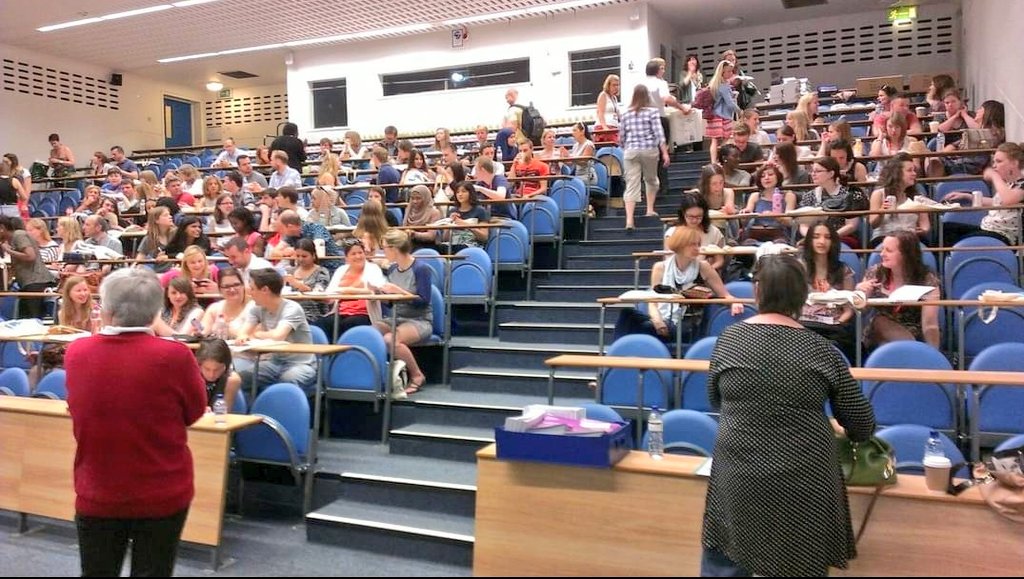 FB memory from 2013. I was invited by <a href="/LsbuTeacher/">LSBU Education</a> to give a talk to trainee teachers about #Wellbeing in the primary classroom. It was the first 'lecture' I'd given on this topic, in the same theatre that I'd studied to be a teacher in. Where it all began. 😀 #teachappy
