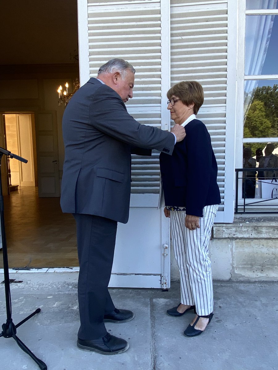 Catherine Arenou tweet media