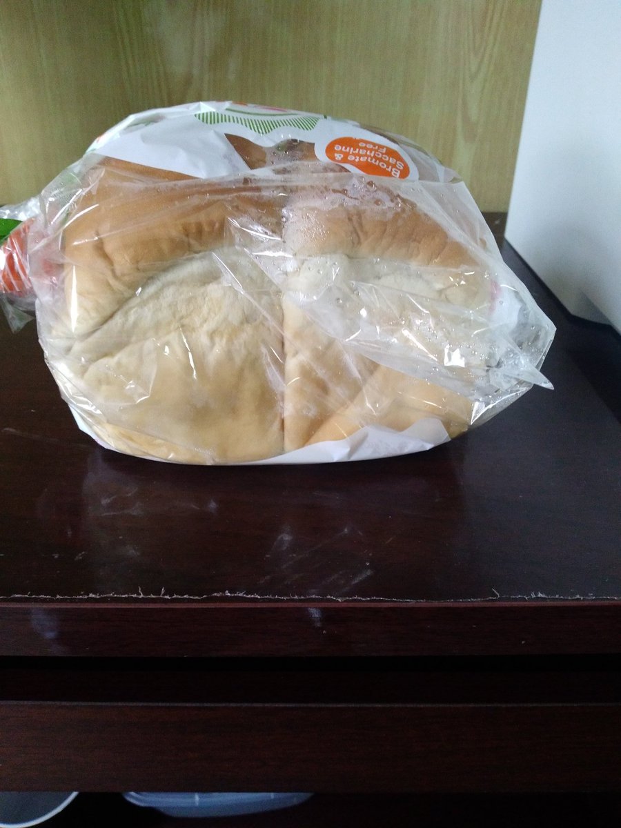 N600 bread equivalent to civil servant Doctor's salary of GL9 step 5 in 1989. Hmmmm.