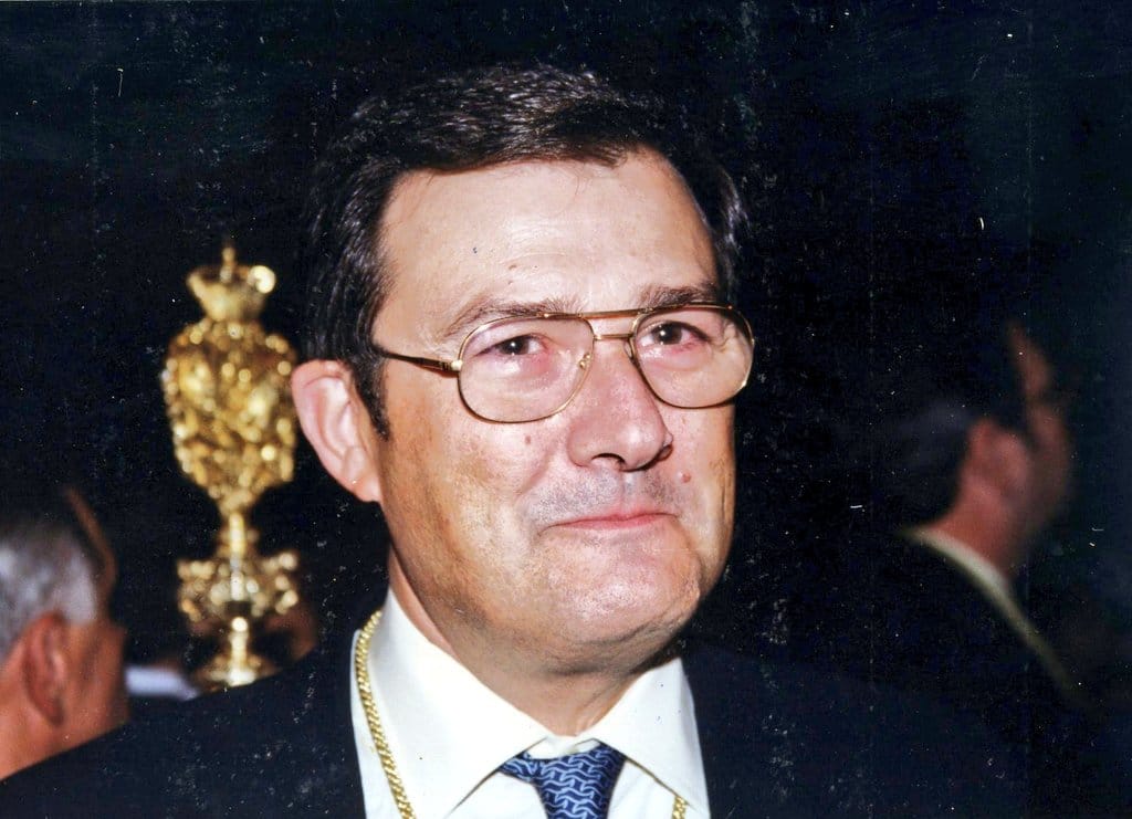 En el primer aniversario de su fallecimiento, recordamos a nuestro hermano Joaquín Sainz de la Maza, Medalla de Oro de la Hermandad, ex Hermano Mayor y macareno siempre al servicio de su Hermandad desde distintos cargos y responsabilidades.

Rogamos una oración por su alma.