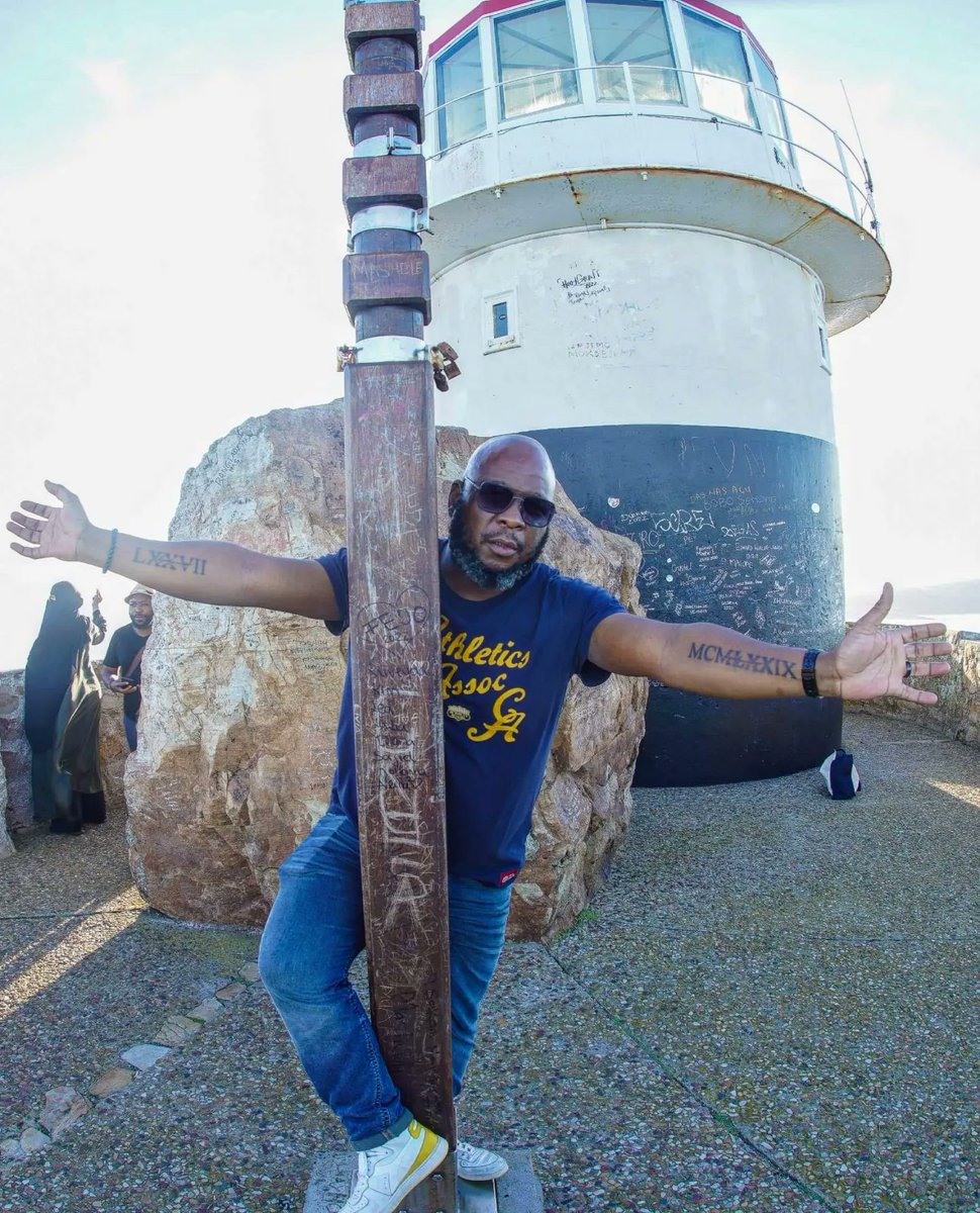 RudeboyNecta's tweet photo. Cape Point | #TravelTuesday
#botswanaunplugged #capepoint #capetown #InspiringNewWays #ComeJourneyWithUs #ChooseDay #doyou #chilledaf #wanderlust https://t.co/eGhiO2JK81