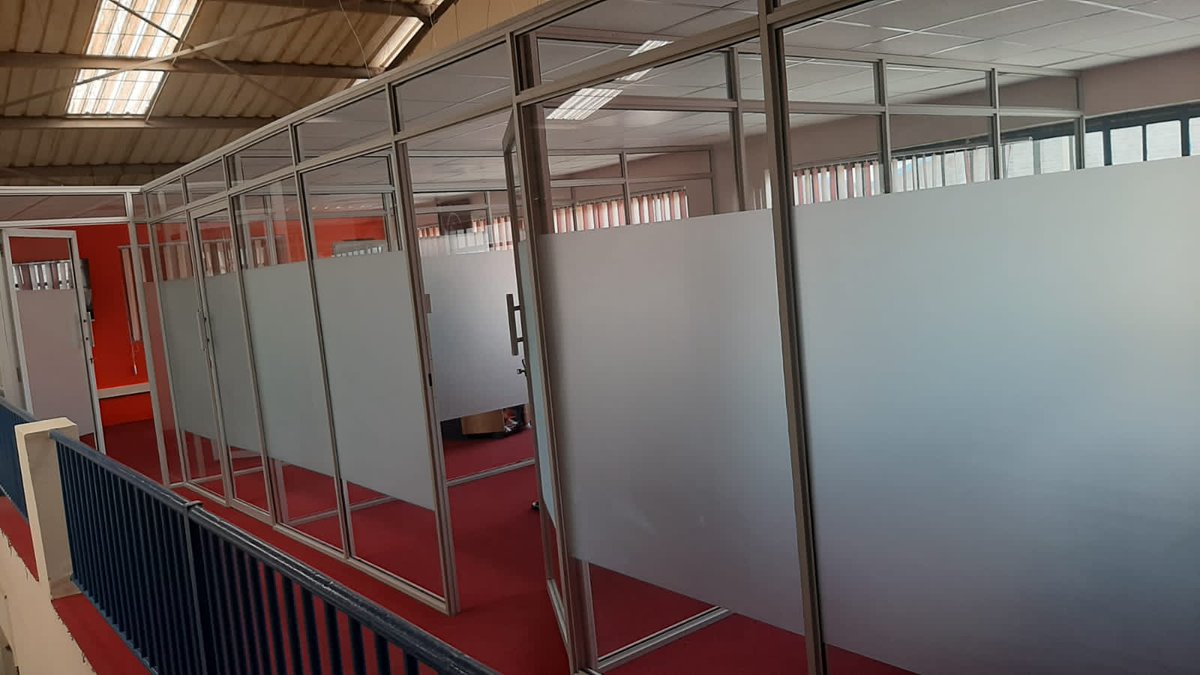 We specialize in office design, fit outs and refurbishments.
#design
#interiordesign
#kenya
#interiorskenya
#buildkenya
#kenyatrends
#officeinteriorkenya
#nairobian
#interiordesignerkenya
#aluminium
#aluminiumpartition
#officepartition