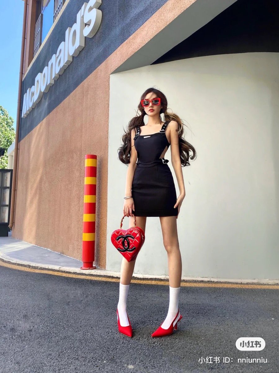 weixity's tweet photo. reasons to hit ur ugw 💌 an edtwt thread https://t.co/4Kb6gZydju