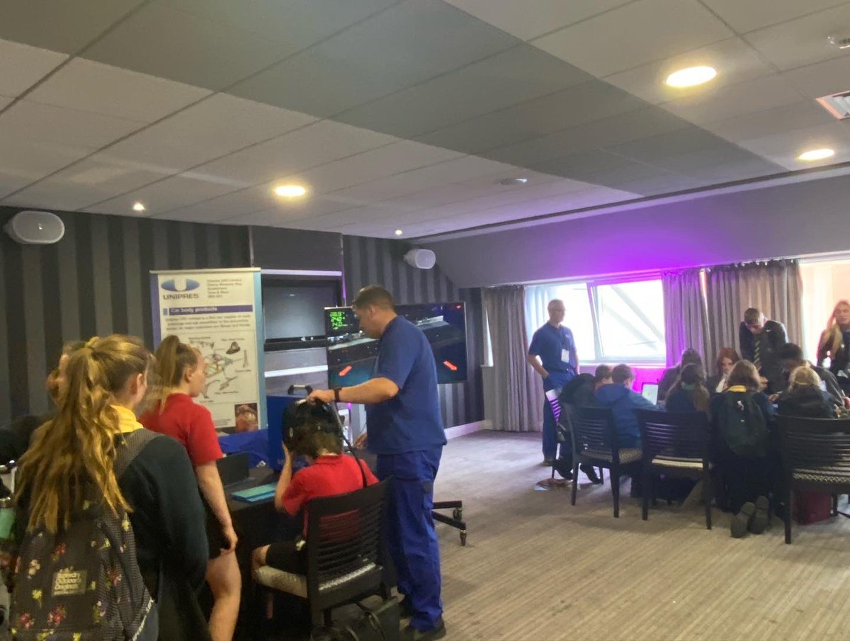 UnipresUK's tweet image. Day 2 is well underway another fantastic turnout! #stemfestnetzero