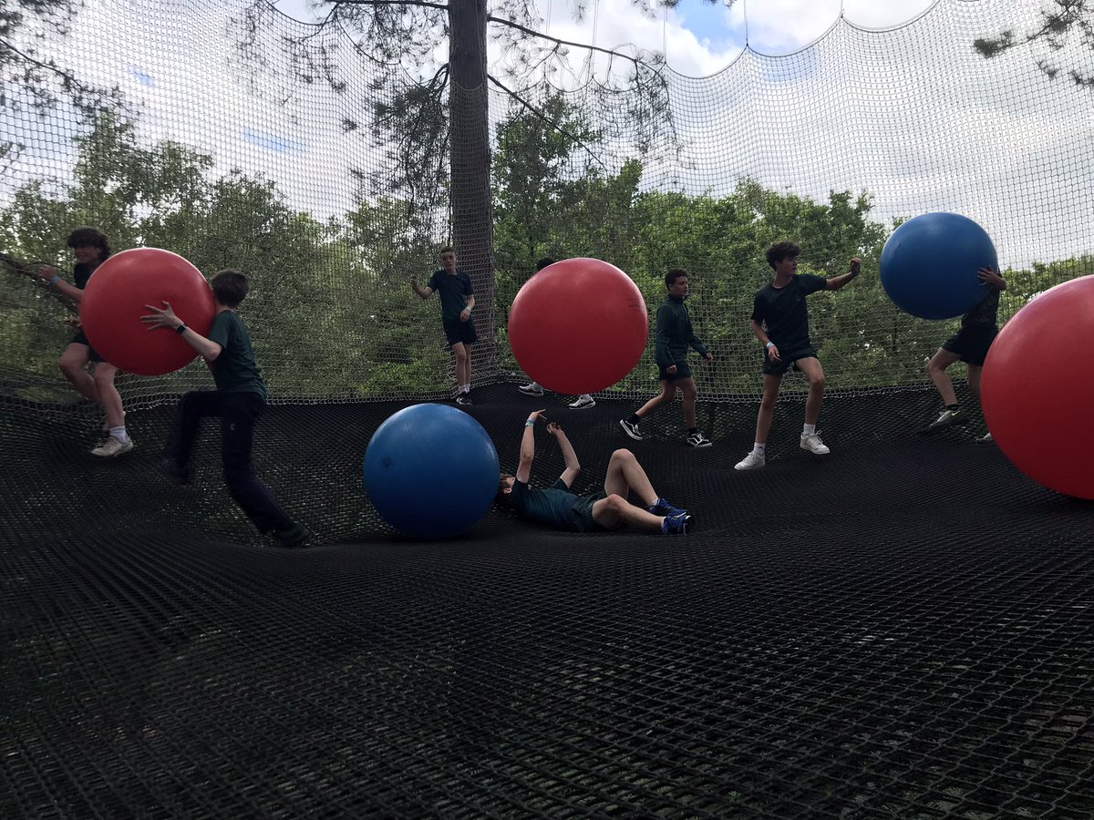 Having a bouncy time on the nets <a href="/moorsvalley/">Moors Valley</a> It’s the Embley ‘boingy’ way!! What a wonderful way to end the year!! <a href="/EmbleyHampshire/">Embley</a> <a href="/EmbleyHead/">Headmaster</a> @EmbleyDeputy