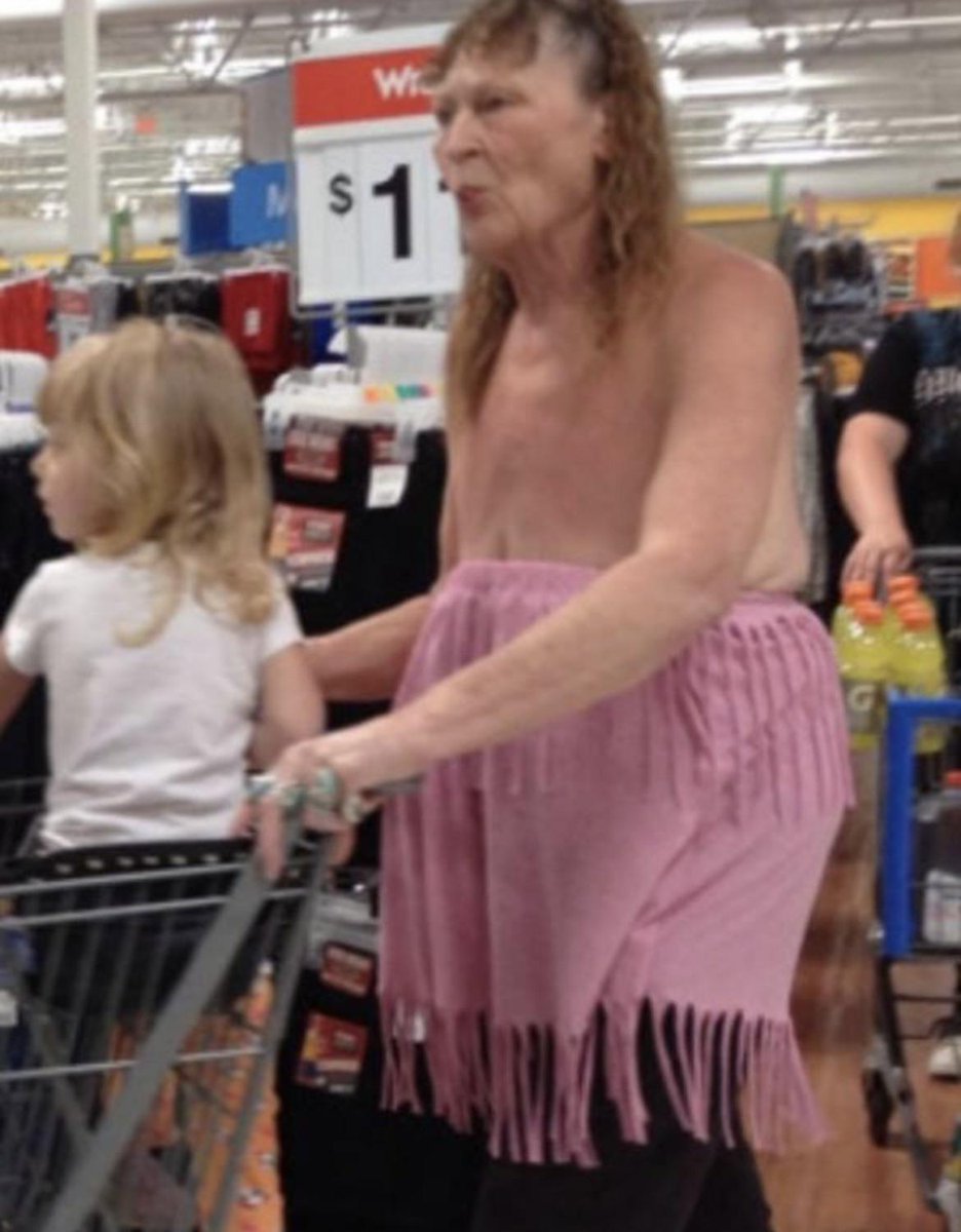 TrashyPPL's tweet image. On the fringes