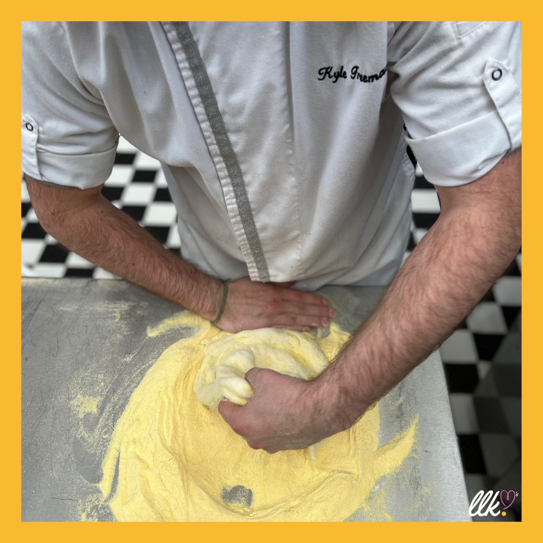 Appreciation Love ❤️

Team LLK would like to thank our lovely brand partners Eurostar Commodities.

EPPS '22 wouldn't have been the same without you! 🍕

#brandpartners #eurostarcommodities #pizzaflour #semolina #tommies #pizzasauce #llkdemokitchen #pizzapastashow #thanks