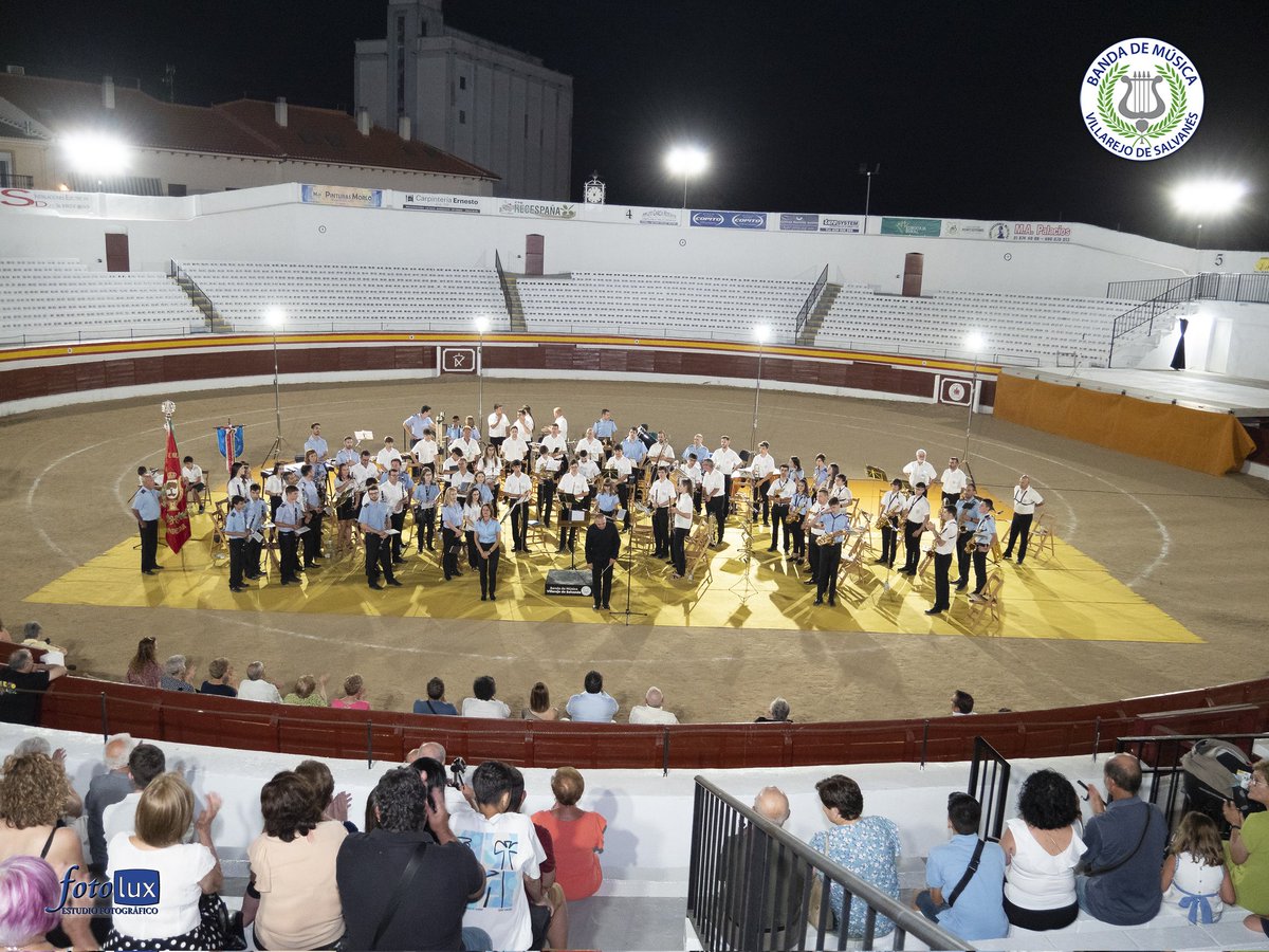 BndMusVillarejo's tweet photo. XXVIII FESTIVAL DE BANDAS DE MÚSICA VILLAREJO DE SALVANÉS https://t.co/EUGm8Qbmu5
