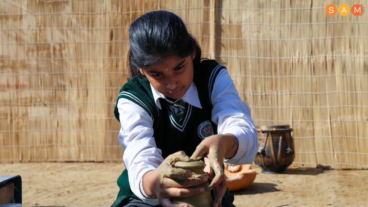 SAMWorkshops's tweet photo. #CCCelements | At CCC, our pottery counter is a reflection of the Indian rural landscape. Here, students and even teachers are most excited to try their hands on pottery as it gives them a creative outlet to make something meaningful out of the clay. https://t.co/Q7Iig6slta