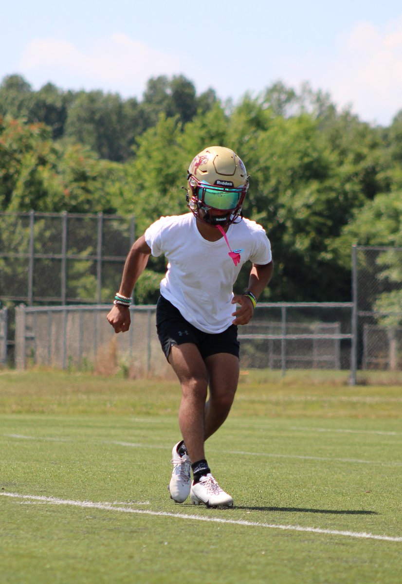 gfrezzle's tweet photo. I believe he's ready 

but what's MORE IMPORTANT is that he believes he's ready

until then we'll keep working 

#killaCam #lion #finalHSchapter https://t.co/QxXhlHi0oy