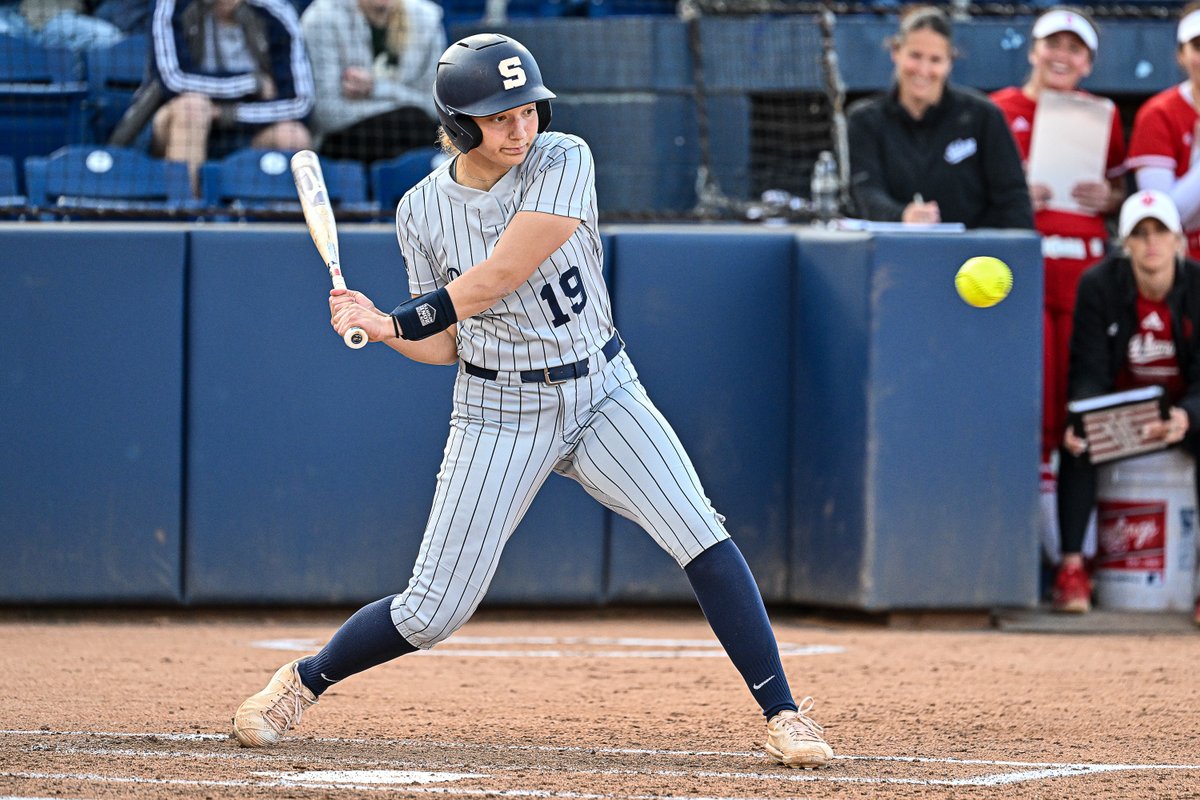 PennStateSB's tweet photo. 🎉 Happy birthday Lexie Black (@lexblack__)!! 🎉

#WeAre 🔵⚪️ https://t.co/1toP5D0fj7
