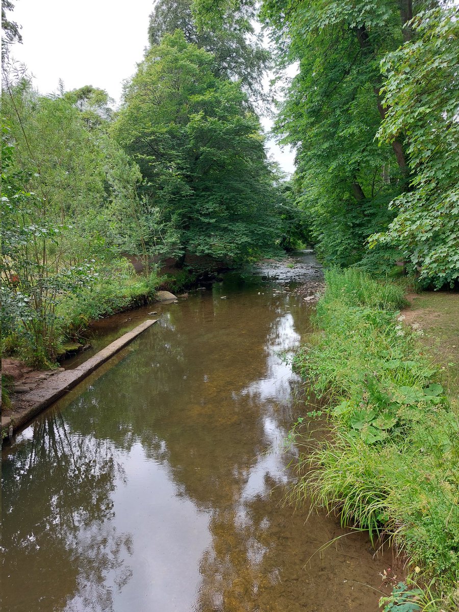 grecian10681068's tweet photo. A leisurely walk into town , via the Byes , on my break at Sidmouth.
#Sidmouth
#splitshift https://t.co/824iV9Hkf6
