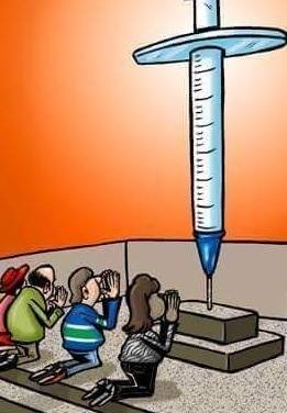 les vaccinolâtres sont vraiment des religieux moderne. ils ont fait un choix, celui de s'agenouiller, alors si on ne s'agenouille pas on mérite d'être mis au ban de la société, on mérite la ségrégation, on mérite d'être stigmatisés et harcelés.