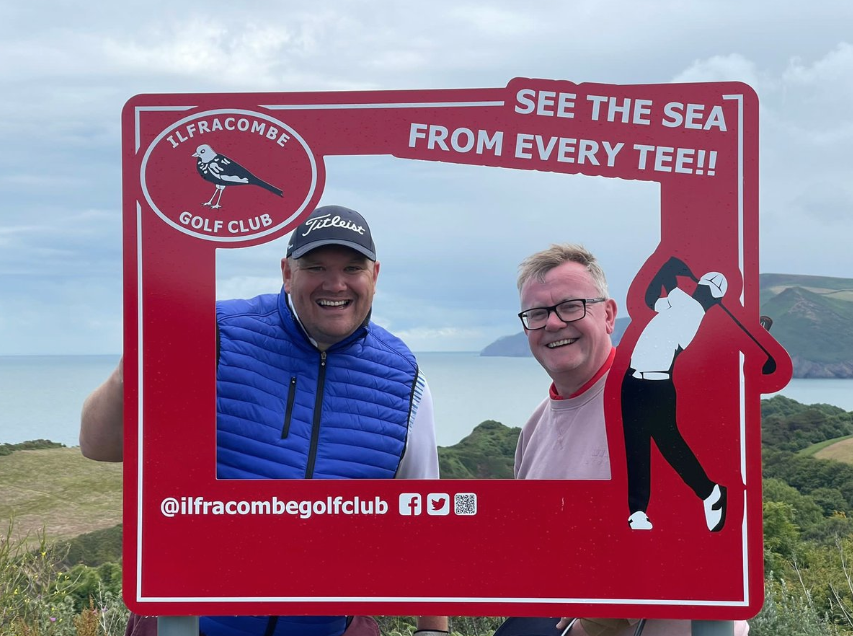 IlfracombeGolf's tweet photo. More happy faces from out on the course.
#ilfracombegolfclub #seetheseafromeverytee #happygolfers #golfdevon #golfnorthdevon #golfselfie #lovedevon @VISITilfracombe
📷 @eastham_robert (via Twitter) https://t.co/zTj2x7YMhe