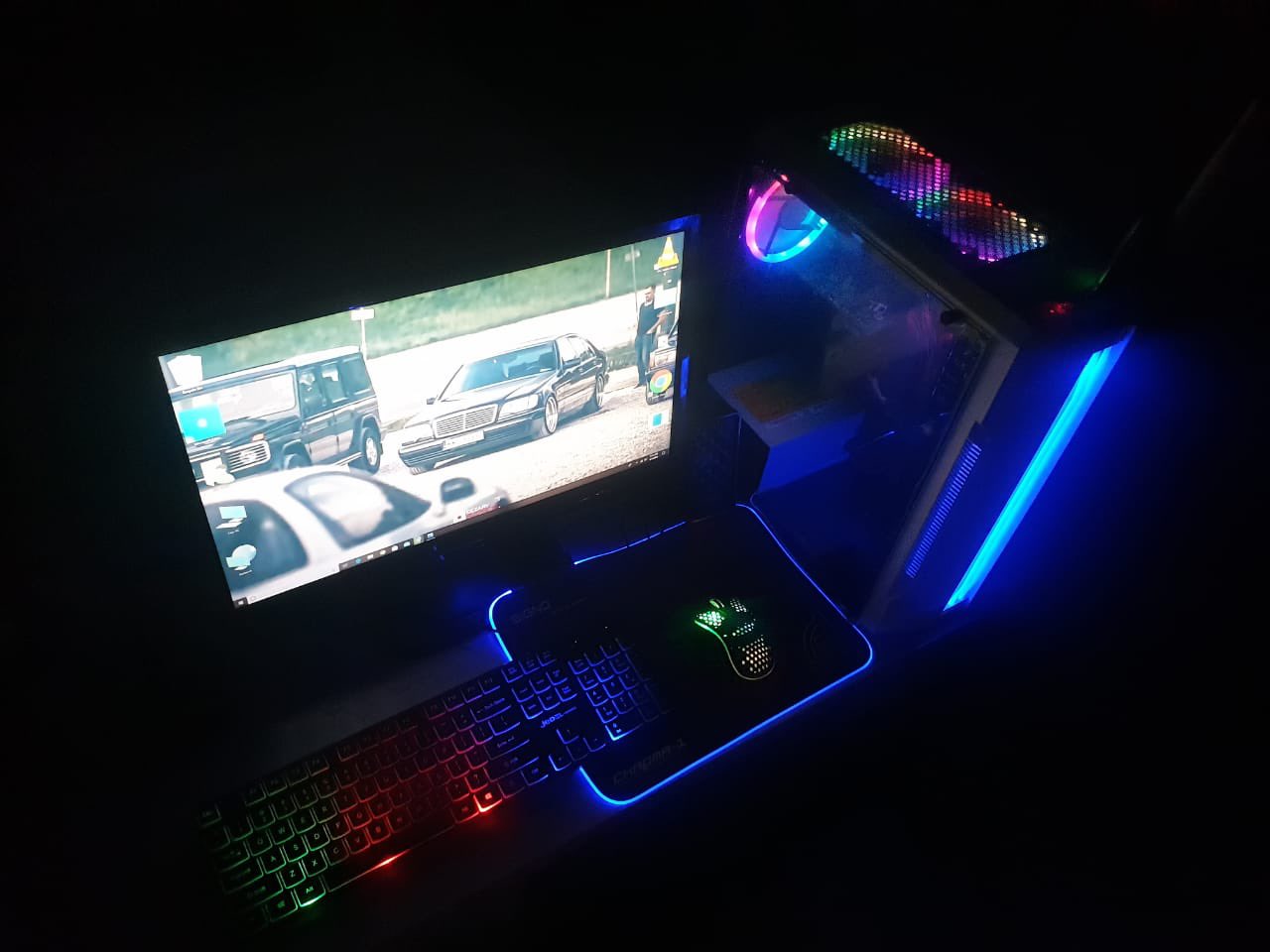 sky-read-pinned-on-twitter-5-3k-followers-special-gaming-setup