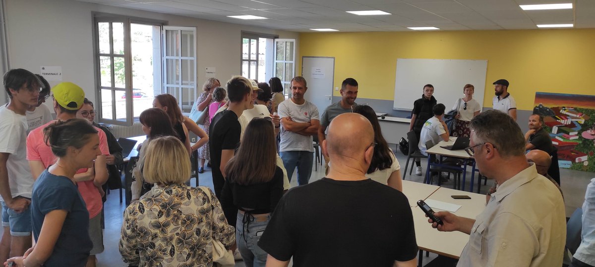 PoleChartreuse's tweet image. 🏆Bravo à nos bacheliers des lycées général, technologique et professionnel ! Bon courage à ceux qui vont passer les épreuves orales du second groupe 🤞et bonne route à toutes et à tous ! On vous retrouve pour la remise des diplômes courant octobre...