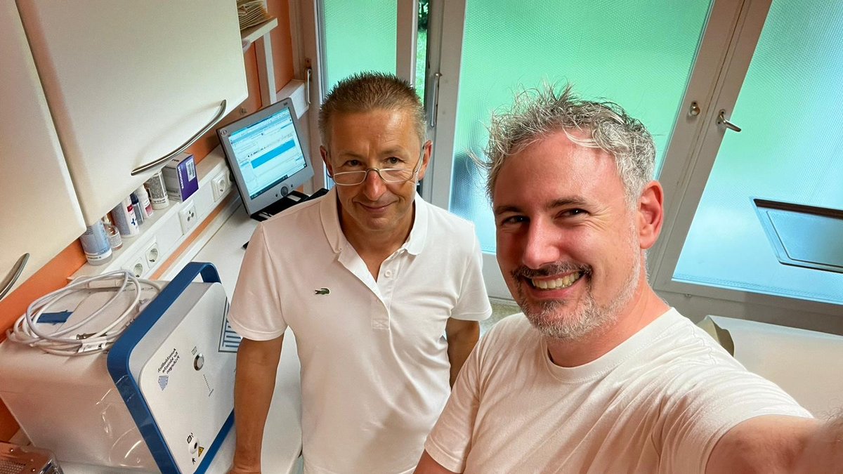 coldplasmatech's tweet image. NEUES CPT Plasma.Komptenz.Zentrum in München Bogenhausen 
Mehr unter: chirurg-rothenaicher.de Dr Gerhard Rothenaicher
An ALLE, die unter chronischen Wunden leiden und sich für die Therapie interessieren - Das Team von Dr. Rothenaicher ist für Sie da.