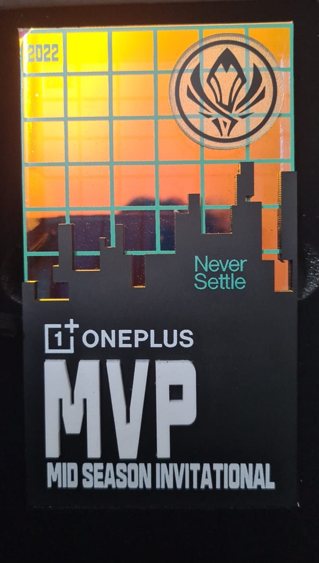 Thank you so much @oneplus for sending me such a lovely and meaningful MSI #OnePlusFMVP award replica 🏆. Your gift made today even more special. #Perfect is the word that comes to mind when I try to describe your gift. Thanks a ton again.

@lolesports #MSI2022 #OnePlus