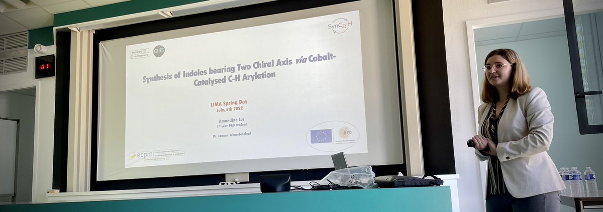 Now on stage Amandine Luc from <a href="/DelordWencel/">joanna wencel-delord</a> group at <a href="/LIMA_UMR7042/">LIMA</a> spring day <a href="/UHA68/">UHA</a>