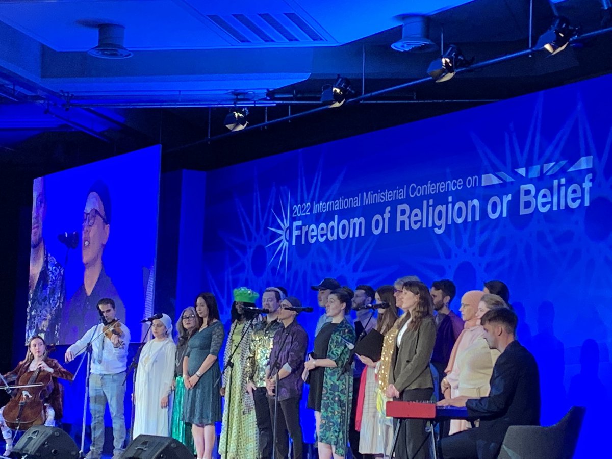 #FORBforall London Ministerial has started with a diverse choir singing in Ukrainian. Resolved to adding momentum to advancing #humanrights for all
