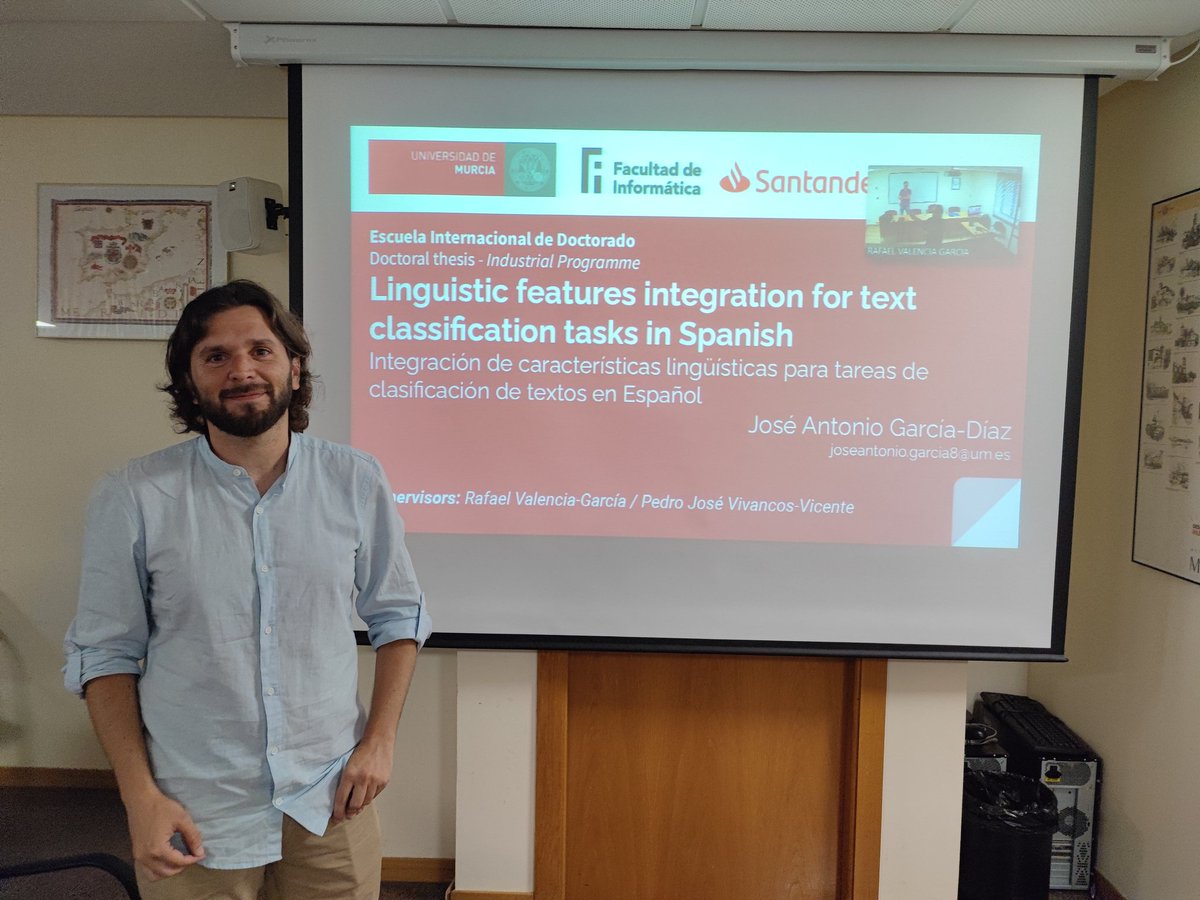 rafaelo77's tweet image. Hoy disfrutamos con la defensa de la tesis de Pepe @JosAntonioGarca #LinguisticFeatures #NLProc #TextClassification