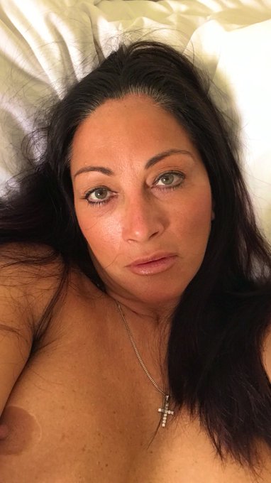 Good morning to you all just about to log on the https://t.co/hwvzHMcw2r https://t.co/jZ6hqjKou7&hellip; and