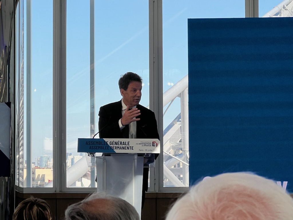 Participation de Jean-Marc Pelazza à l'Assemblée Générale du <a href="/medef/">Mouvement des Entreprises de France</a> à La Serre, Paris 15ème suivie de l'Assemblée permanente : actualités des adhérents, décryptage de l'actu politique...