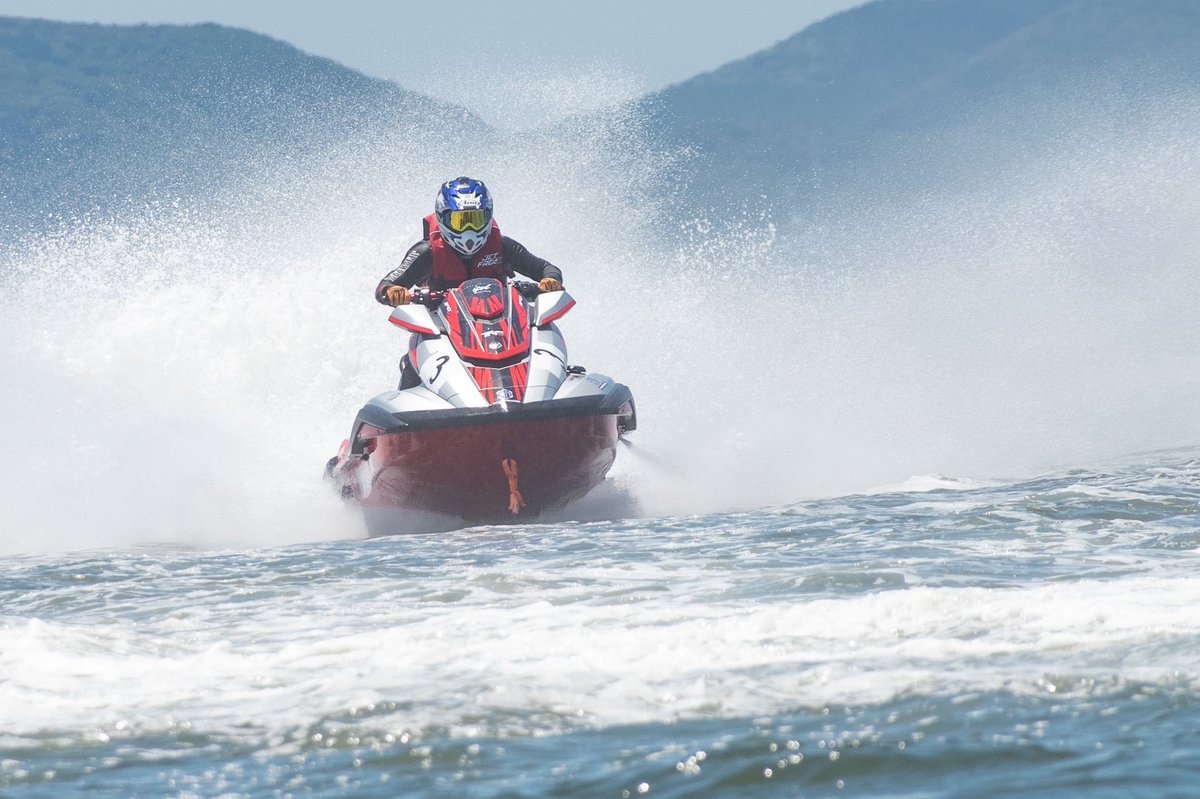 tabirisu2015's tweet photo. 2022.7.2-3
JJSF Final Race
Class:R/A GP 藤岡達己選手🌟

#photography #pentaxk1 #sports #Watercraft #写真 #カメラマン #水上バイク #ジェットスキー #JJSF #YAMAHA #愛知 #蒲郡 #ラグーナビーチ https://t.co/0bDbM9IOmN