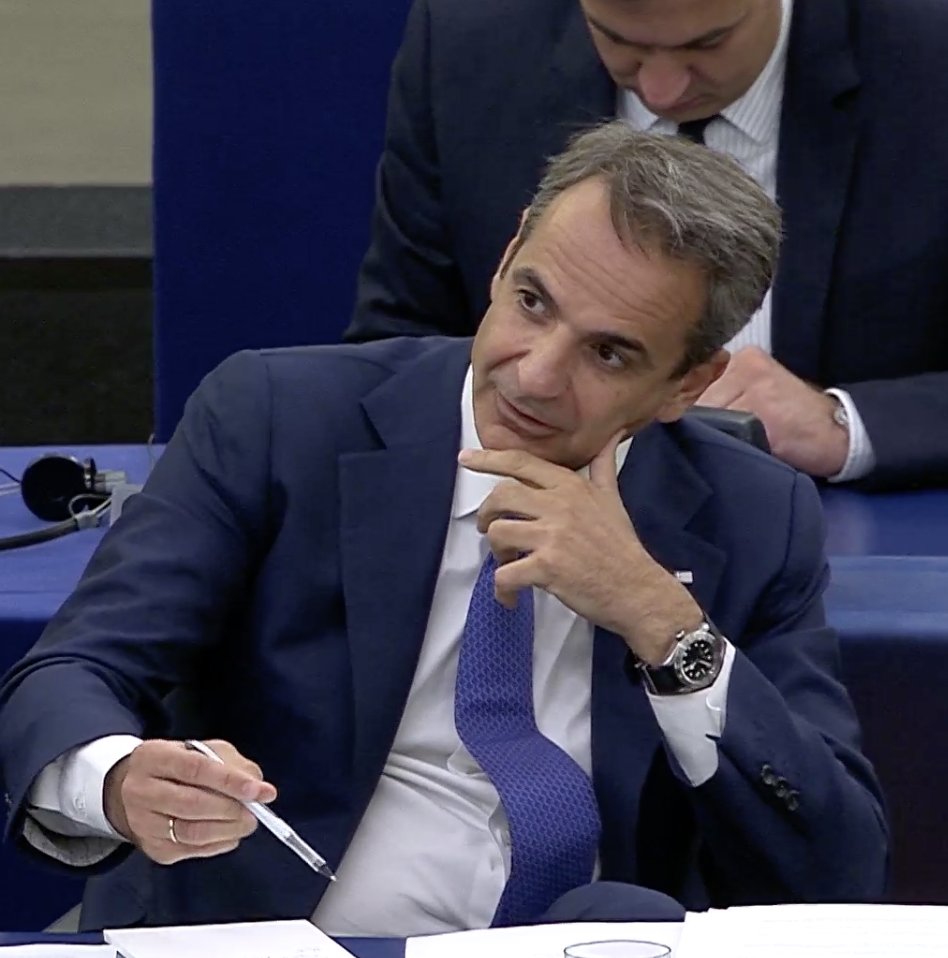 The face of Mitsotakis in European Parliament when confronted with our investigation that showed Greece is forcing migrants to illegally push back other migrants on Greek borders.