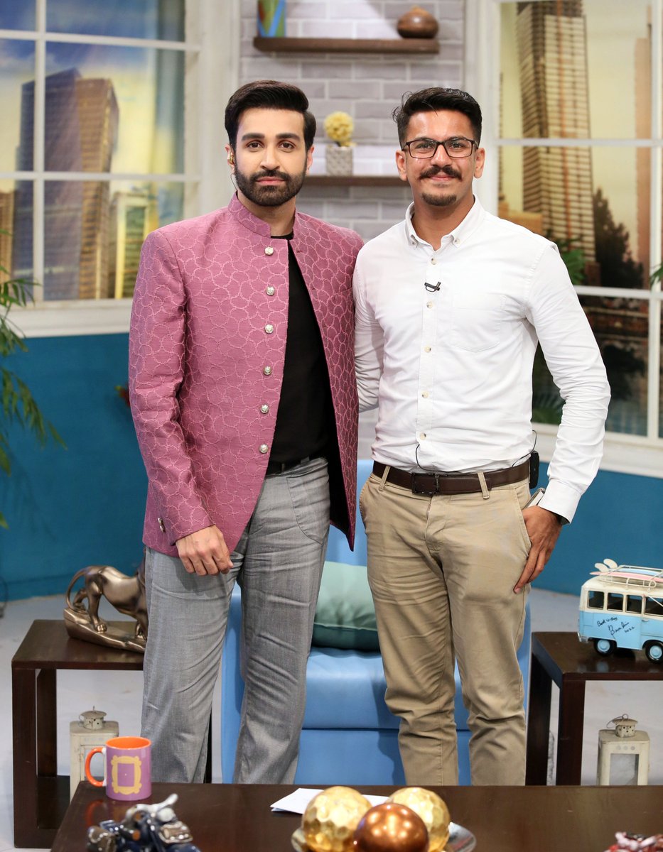 TVOnePk's tweet photo. Glimpse from today's "Morning Star" with "Azfar"

#MSTvOne #MorningStarWithAzfar #MorningStar #TVOnePK #RiseandSmile #Azfar #chefmuneeza https://t.co/h1l3WUr65u