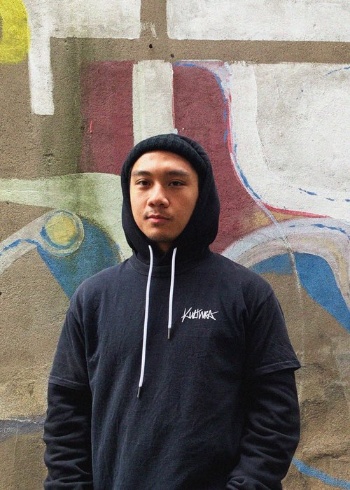 For FieldARTS 2022 <a href="/lance_laoyan/">Lance</a> wants to explore the boundaries of positioning, where he would place himself into and listen in the space of these natural beings; to be subjected by anthropogenic noises.