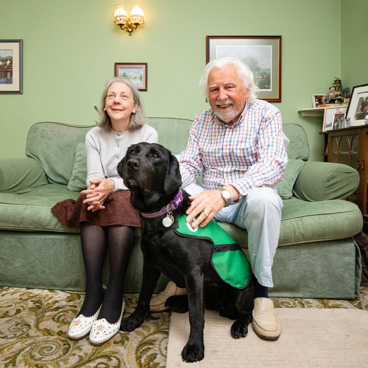 Family wanted for Dementia Assistance Dog! Find out more at an open information session held at the head office of Alzheimer Scotland, 160 Dundee Street, EH11 1DQ. Come along between 1pm-3pm on Wednesday 6 July 🐶

More info and applications here 👉 dementiadog.org/apply-for-assi…