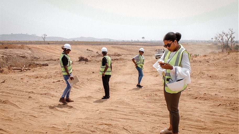 leora_ng's tweet photo. The Avenue Lugbe Site Viewing for our Client, Role Fourteen.

#TheAvenue #role14 #interiordesign #abuja https://t.co/wIqudIrsqS